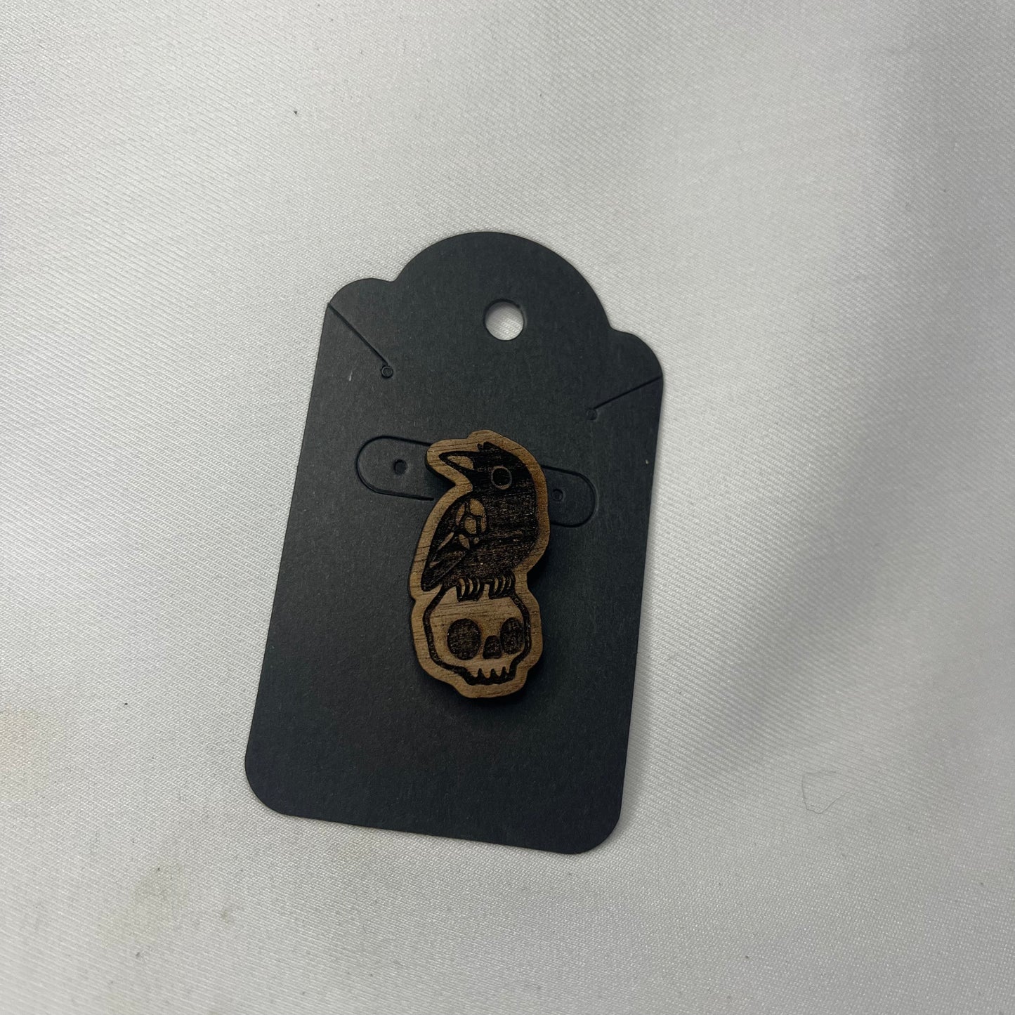Crow Skull Pin